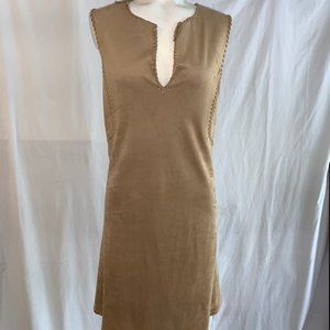 V-Neck sleeveless dress